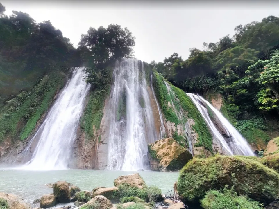 Curug Cikaso Sukabumi