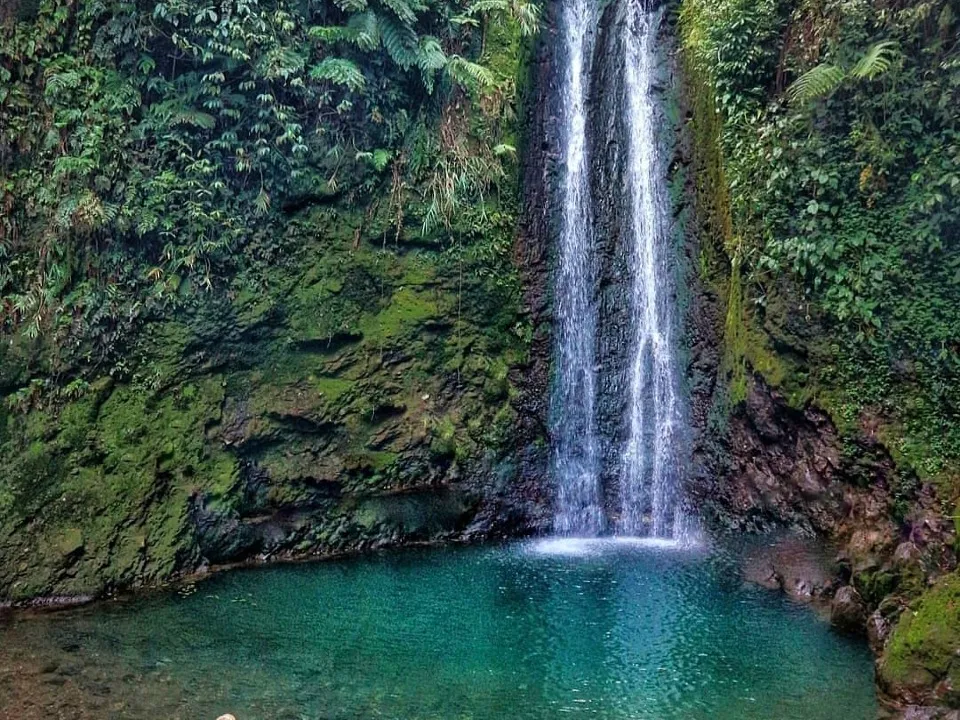 Curug Kondang – Tiga Tingkat Air Terjun dan Jejak Pajajaran