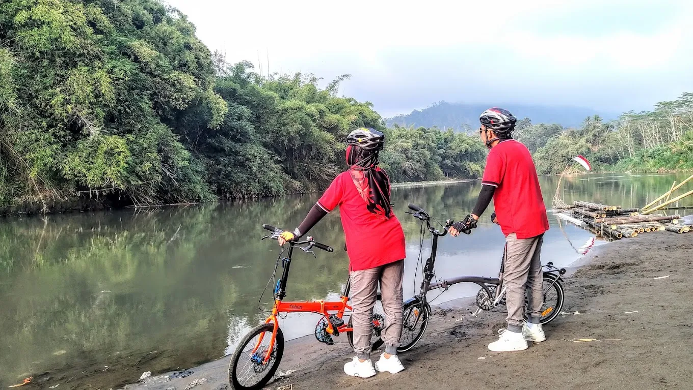 ladon Lirttle island