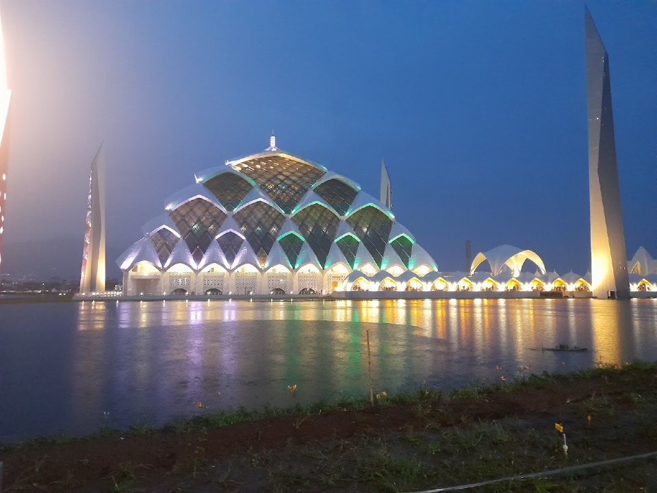 Masjid Raya Al-Jabbar