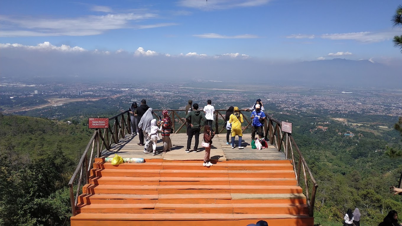 Wisata Batu Kuda